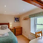 Сasa de vacaciones 4 Bed In Richmond Oc-g0083 Feetham