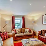 4 Bed In Richmond Oc-g0083 Сasa de vacaciones *