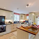 Сasa de vacaciones 4 Bed In Richmond Oc-g0083 Feetham