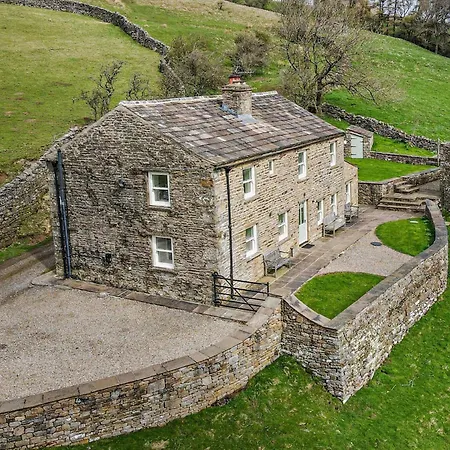 4 Bed In Row G0083 Vakantiehuis