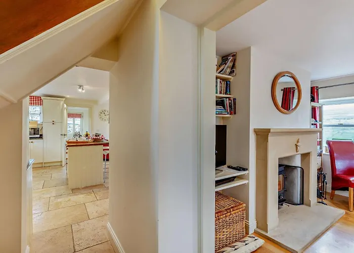 4 Bed In Row G0083 * Feetham