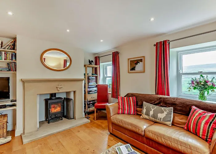 4 Bed In Row G0083 * Feetham